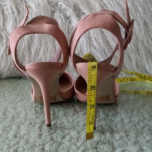 Breckelles Pink Heels Size 9 - Picture 5 of 8